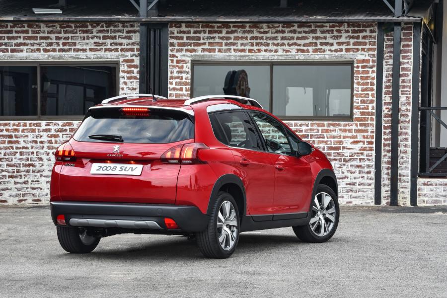  Peugeot 2008 2017 года  (ZA) (фото 31 из 32)